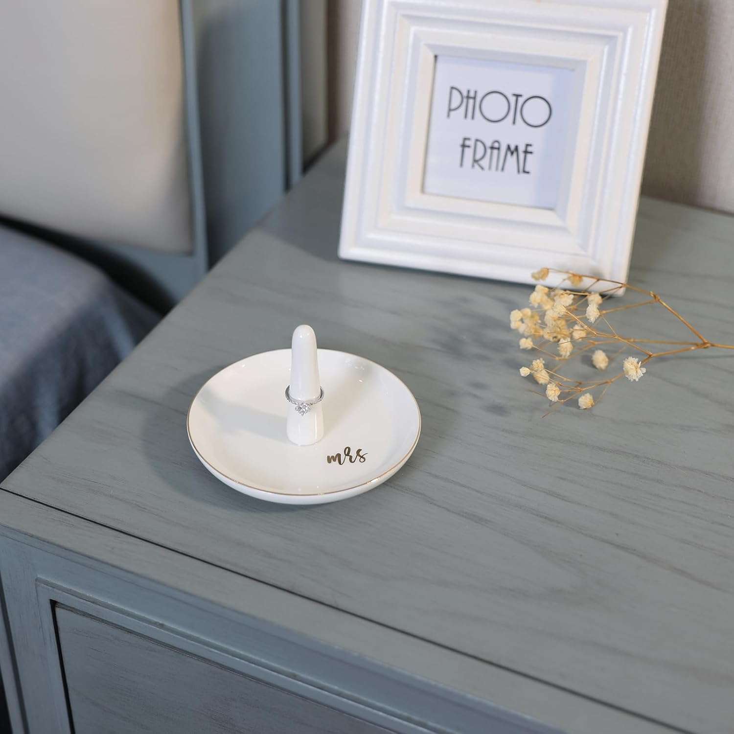 HOME SMILE Mrs Ring Holder Jewery Tray-Monogrammed Engagement Gifts for Friends,Birthday Mother's Day Christmas Gifts for Women,Ceramic White - 3