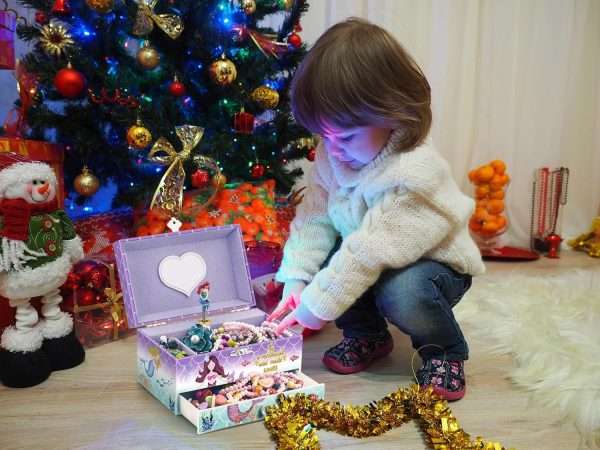 A&A Music Jewelry Box for Girls Paired with Cute Mermaid Theme Rotating Playback the Tune for Beautiful Dream Light Purple - 8