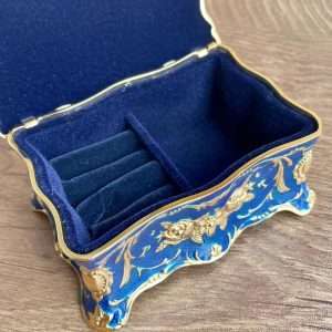 Jewelry Chest Rose Pastoral Style Metal Box Trinket Vintage Trinket Gemstone Storage Tray Treasure Souvenir Gift Case for Girls Women (Golden Blue, Small) - 4