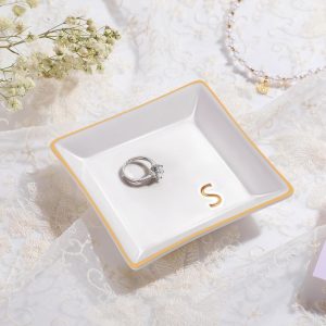 PUDDING CABIN Initial Ring Holder Jewelry Tray, Personalized S-Monogrammed Engagement Wedding Gifts for Bridesmaid, Bride, Birthday Christmas Gifts for Women, Mom, Friends, Sisters, Ceramic White - 3
