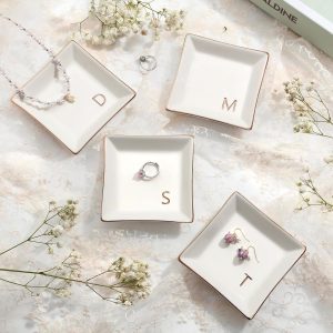 PUDDING CABIN Initial Ring Holder Jewelry Tray, Personalized S-Monogrammed Engagement Wedding Gifts for Bridesmaid, Bride, Birthday Christmas Gifts for Women, Mom, Friends, Sisters, Ceramic White - 6
