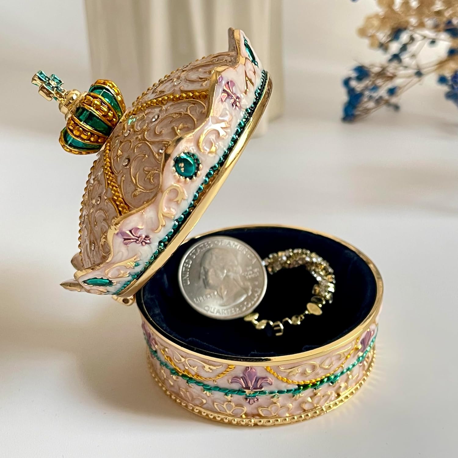 SIWOT Crown Design Jewelry Chest,Creative Vintage Metal Round Storage Box,Alloy Retro Patterned Gem Case (Golden White, Small) - 4